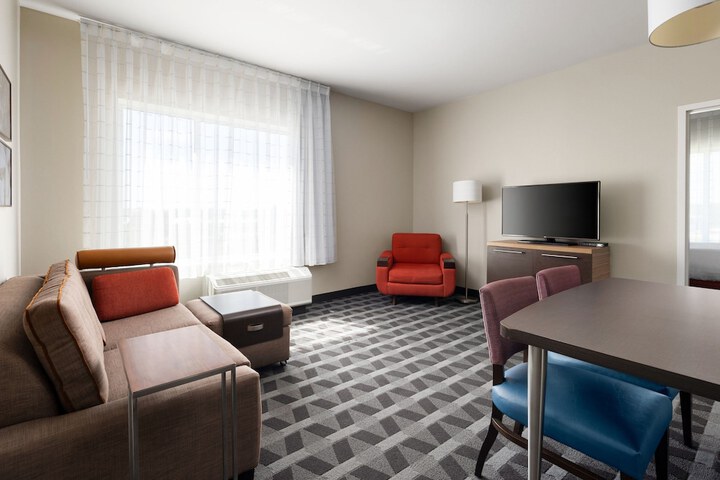 Room 25 of 29