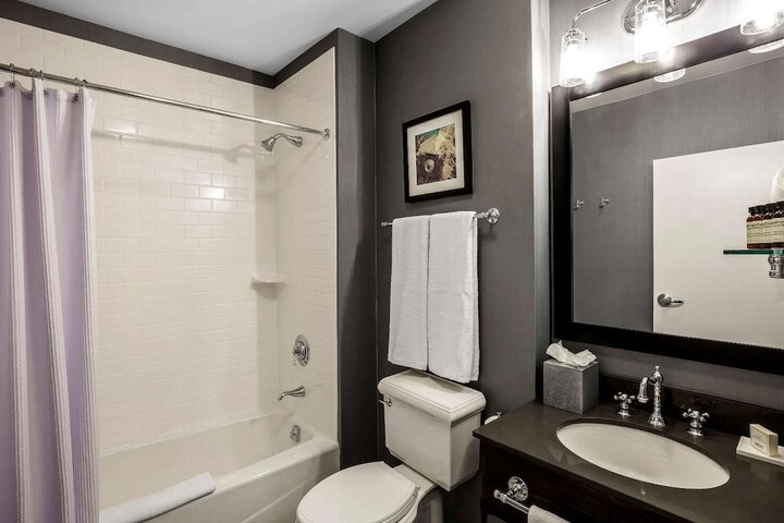 enVision Hotel Boston Everett