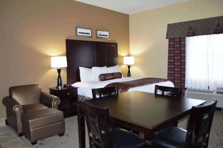 Room 10 of 13