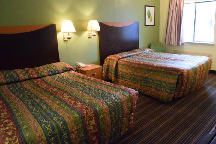 Room 22 of 46