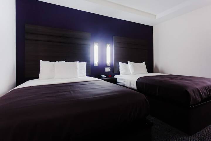 Room 37 of 69