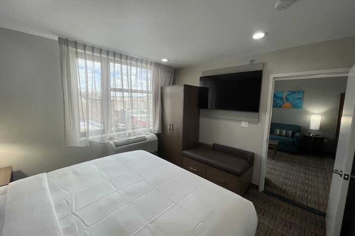MainStay Suites Bronx - Belmont