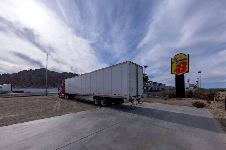 Super 8 by Wyndham Quartzsite AZ