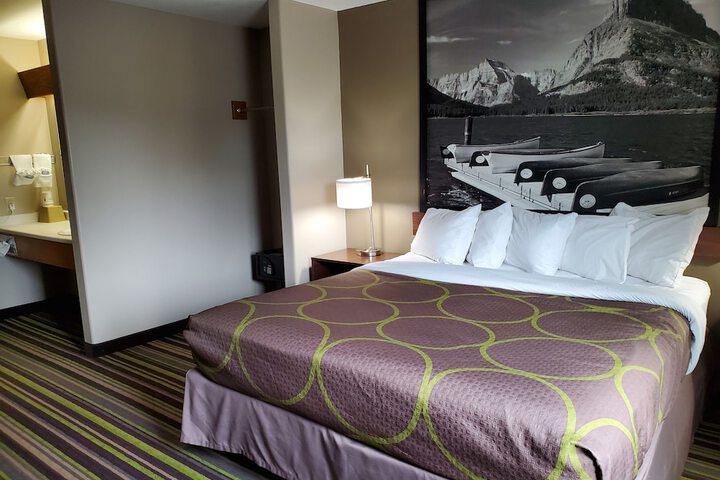 Super 8 by Wyndham Belgrade / Bozeman Airport