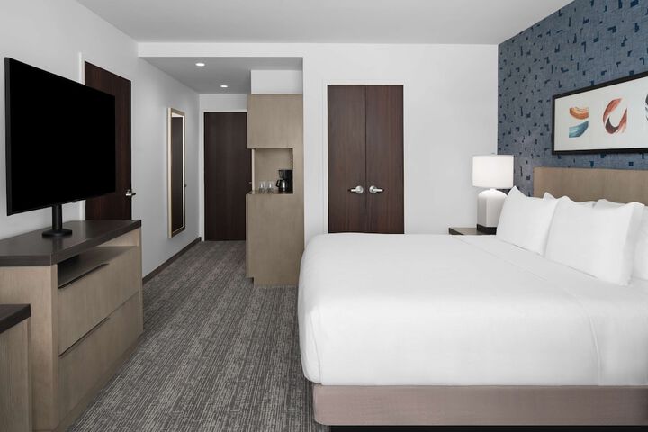 Room 26 of 50