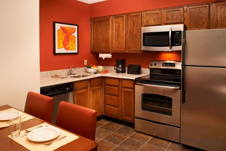 Sonesta ES Suites Chicago Waukegan Gurnee