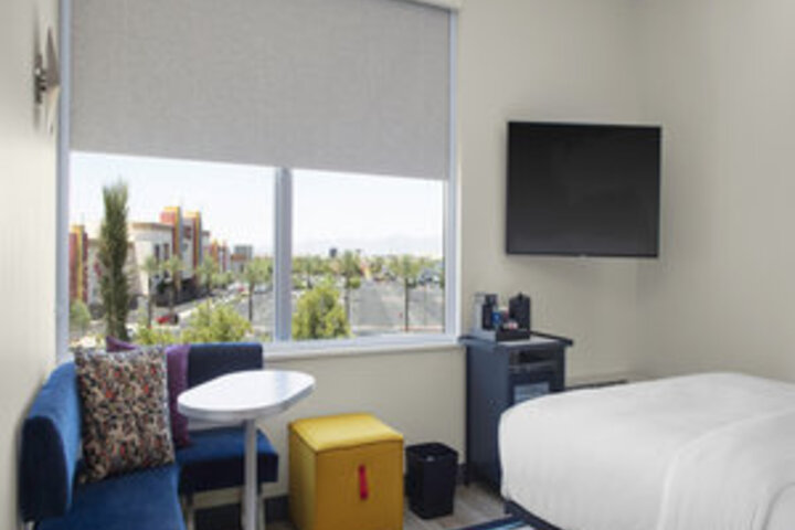 Room 307 of 462