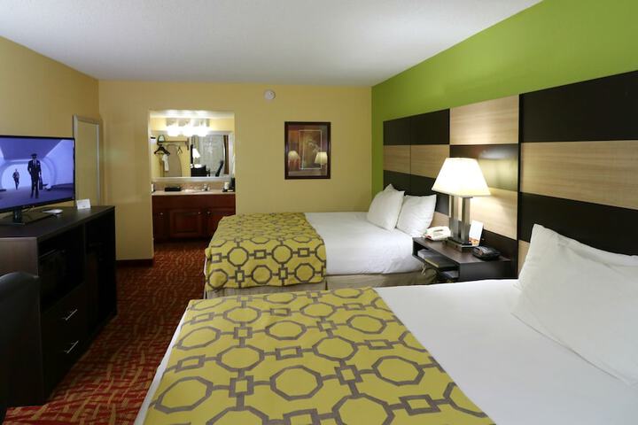 Room 22 of 50