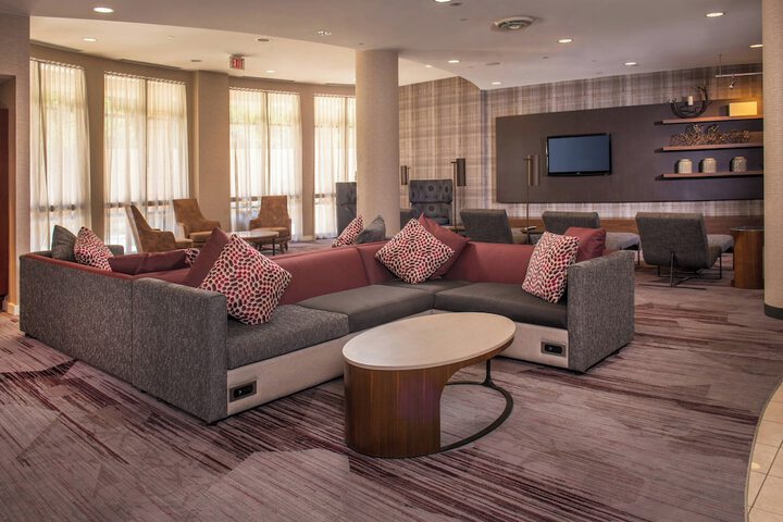 Hotel Interior 7 of 29