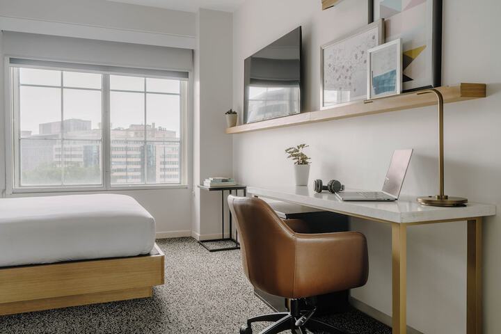 Room 41 of 51
