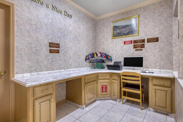 SureStay Hotel by Best Western Mission