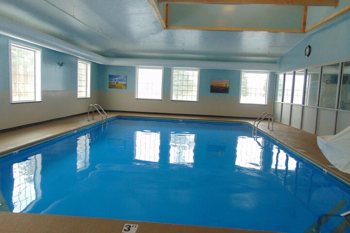 Pool 5 of 24