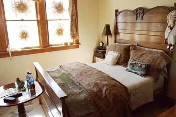 Room 15 of 39