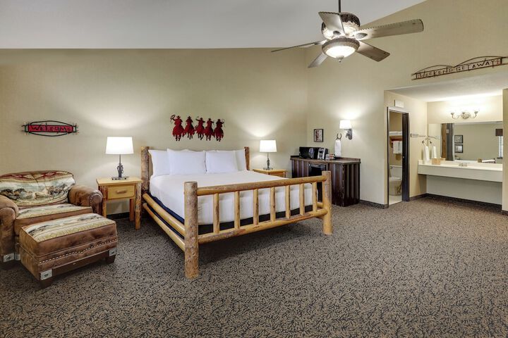 Room 18 of 43