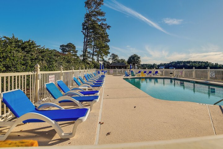 Little River Condo With Balcony & Pool Access!