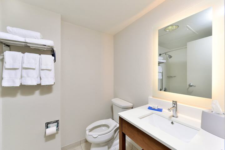 Room 19 of 59