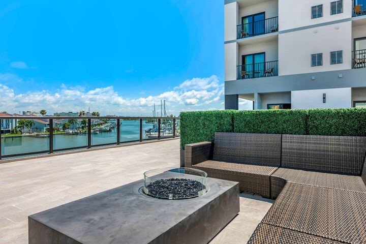 Cambria Hotel St. Petersburg-Madeira Beach Marina