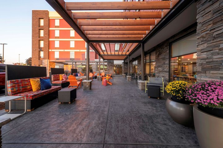 Terrace/Patio 72 of 79