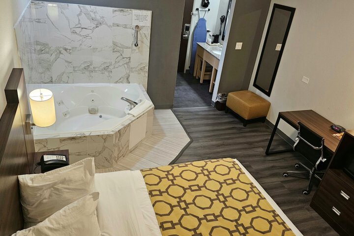 Room 31 of 44