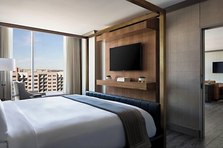 Omaha Marriott Downtown at the Capitol District