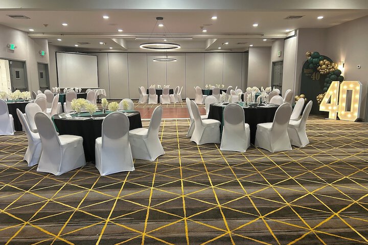 Holiday Inn Dublin-Pleasanton by IHG