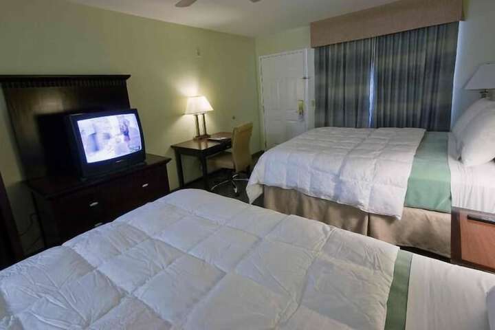Room 36 of 49