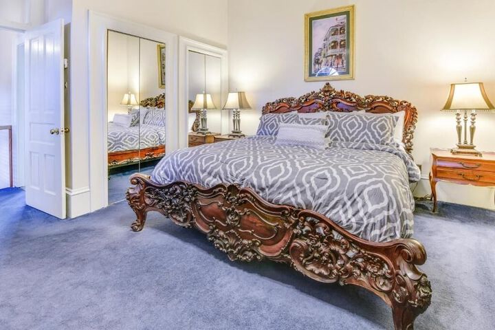 Room 17 of 40