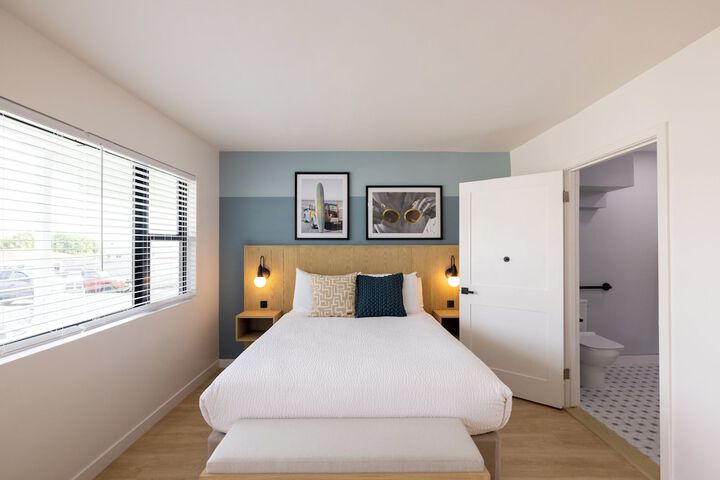 Room 18 of 63