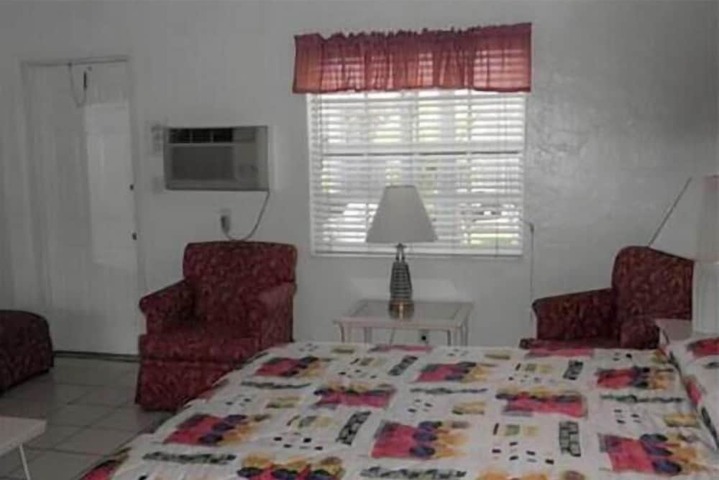 Room 41 of 58