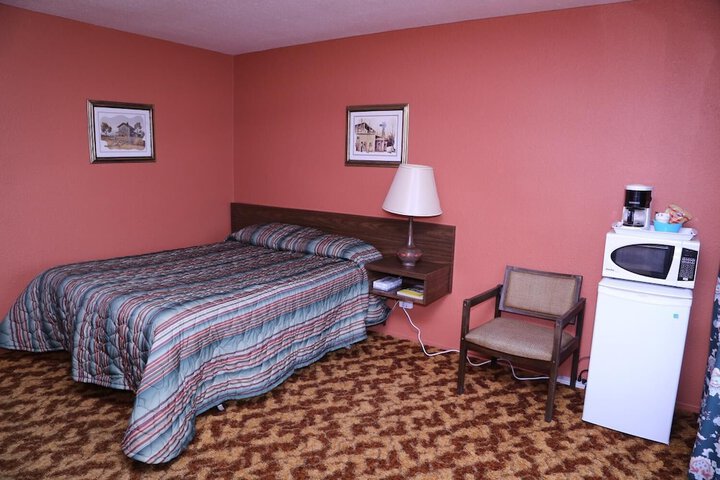 Room 20 of 49
