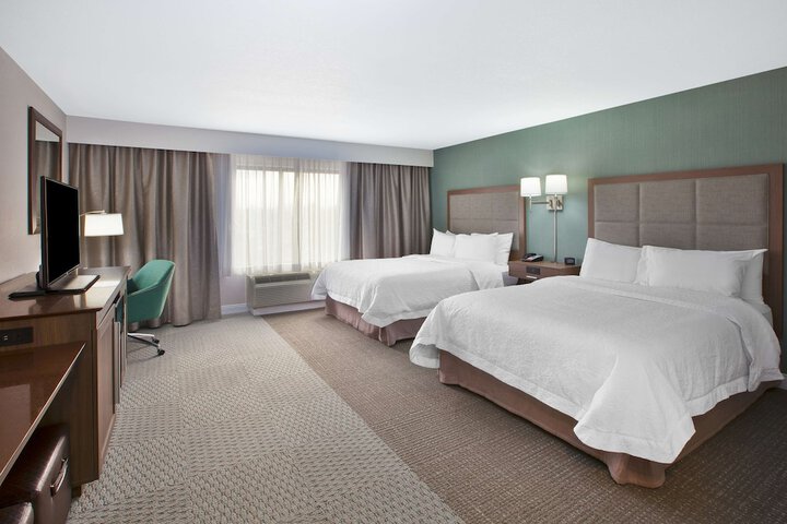 Room 18 of 27