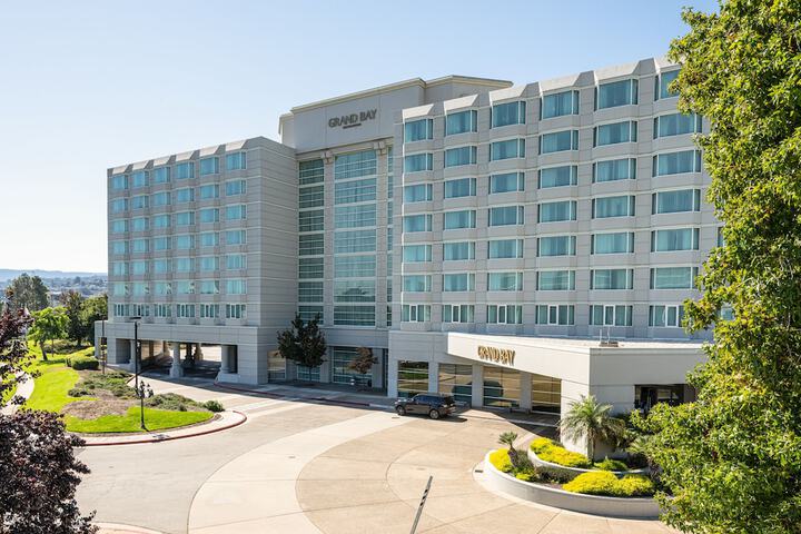 Hotel 18 of 196