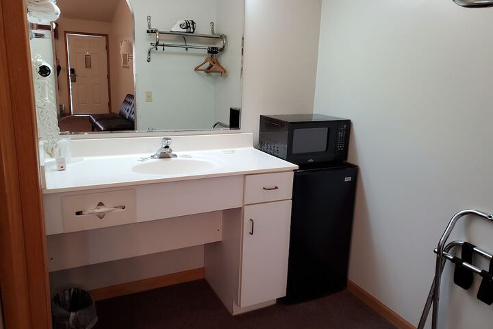 Room 18 of 43