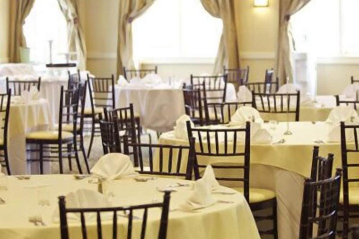 Ballroom/Hall 101 of 111
