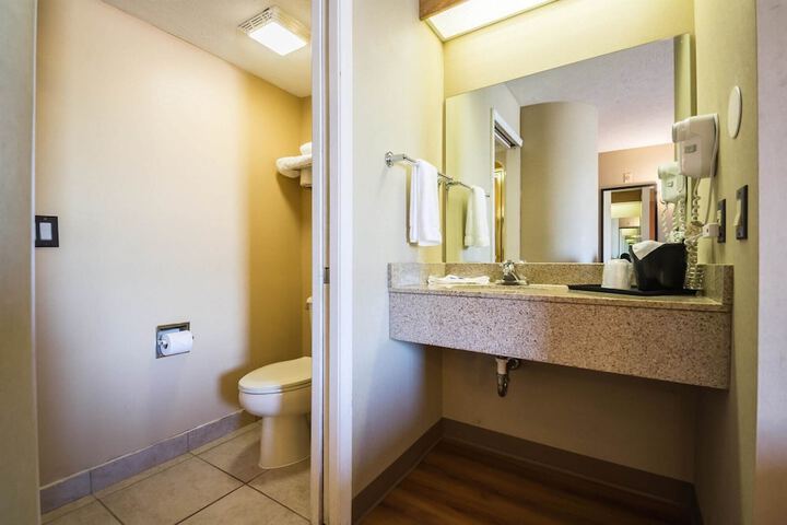Motel 6 Indianapolis IN - Airport