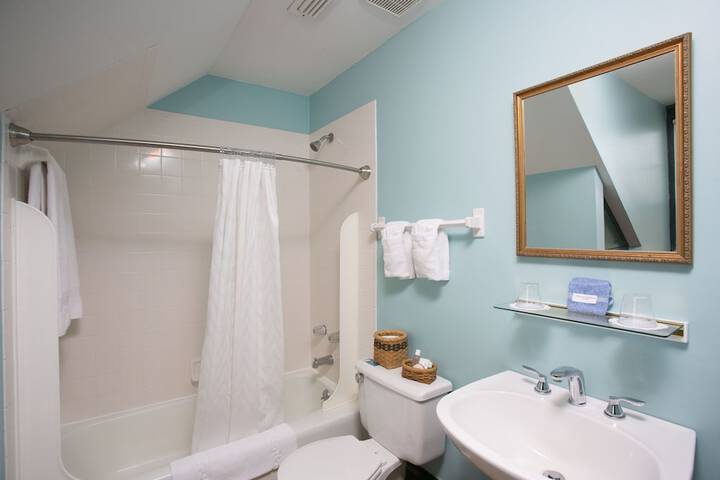 Room 16 of 58
