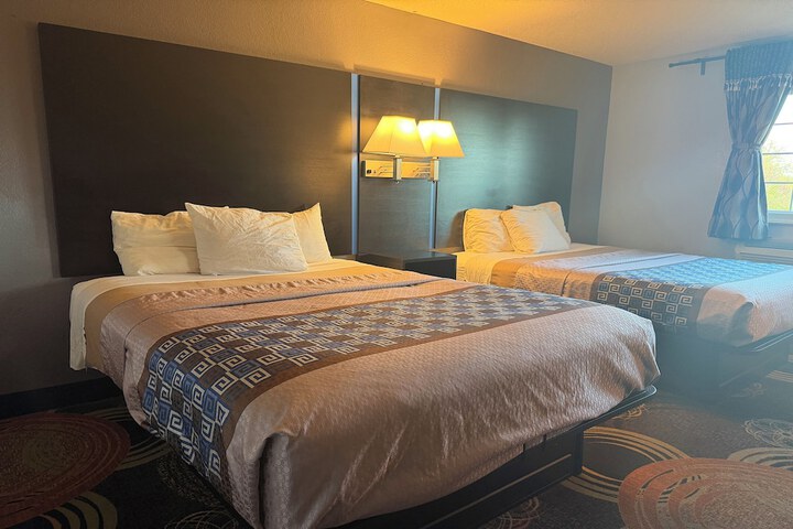 Coratel Inn and Suites by Jasper Stillwater