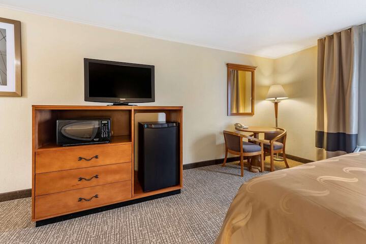 Room 28 of 55