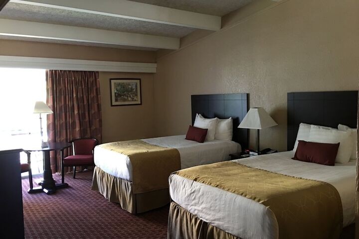 Room 30 of 62