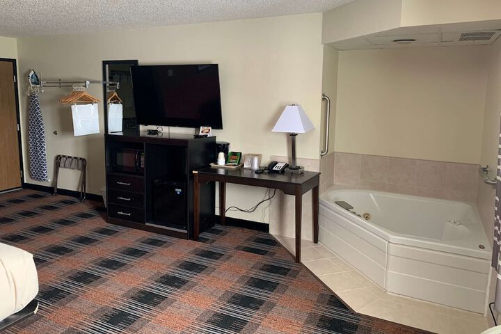 Room 26 of 39