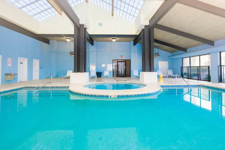 Pool 11 of 42