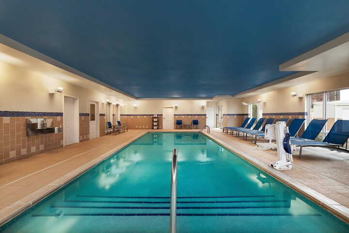 Pool 2 of 24
