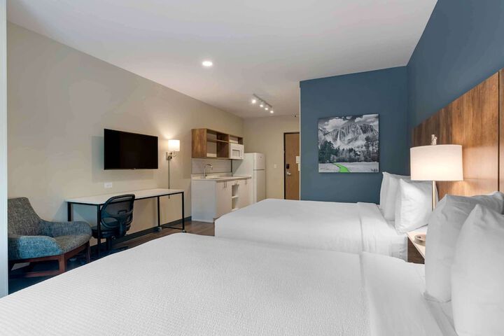 Room 18 of 37