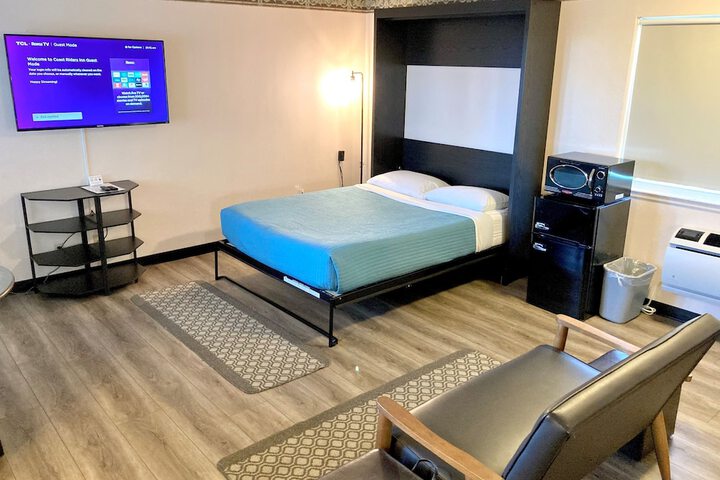 Room 37 of 125
