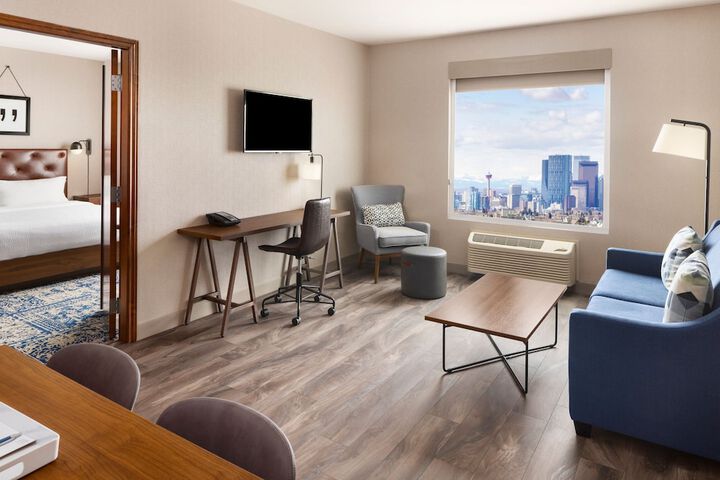 Room 6 of 21