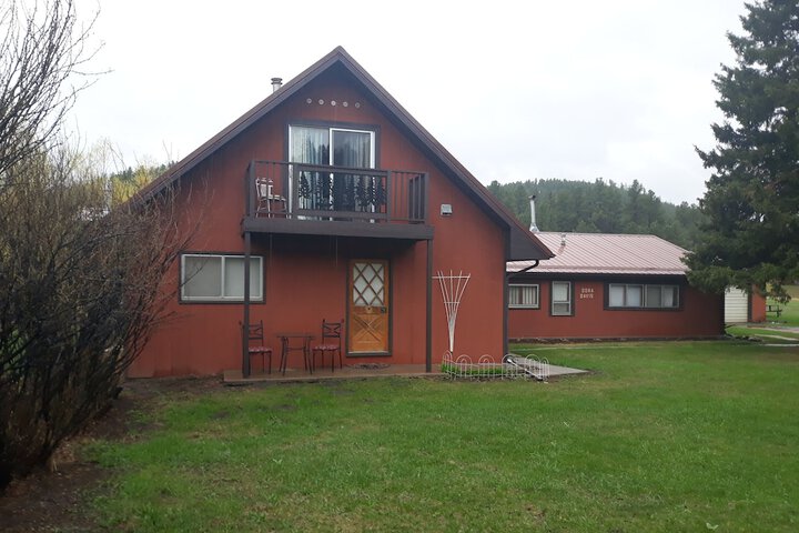 Alices Black Hills Cottage