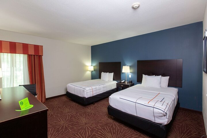 Room 40 of 61