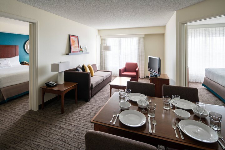 Room 12 of 29