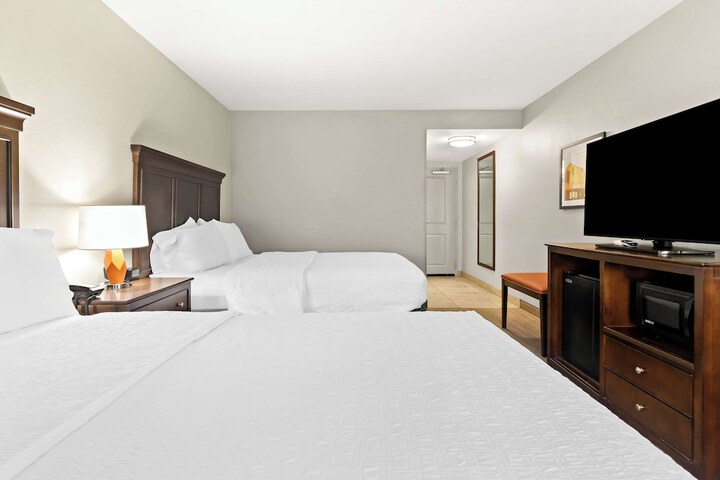 Room 19 of 26