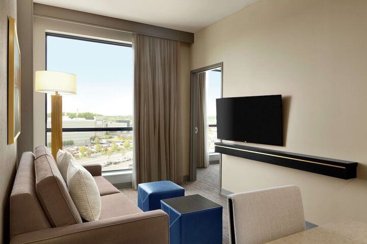 Embassy Suites by Hilton Syracuse Destiny USA